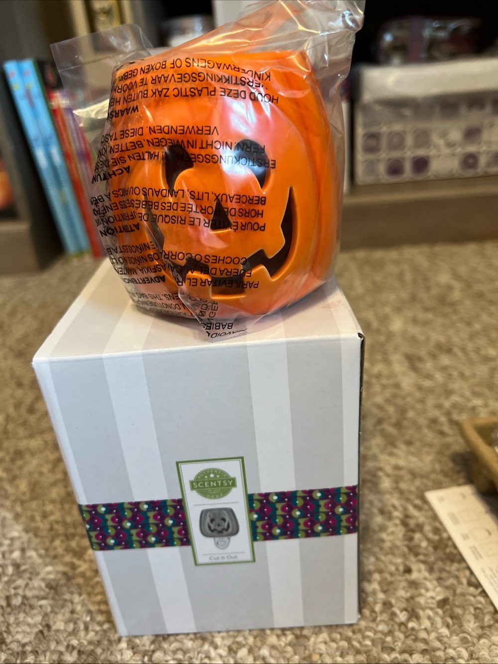 Scentsy Halloween Jack-O'-Lantern Warmer (cut it out) - Orange